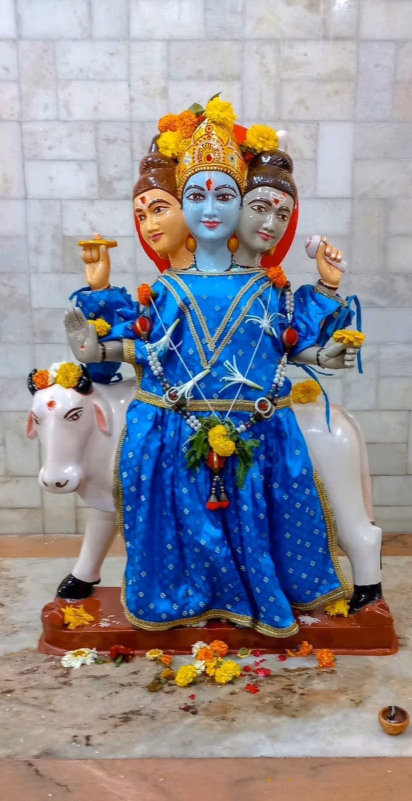 दत्त जयंती उत्सवातील दीपोत्सव